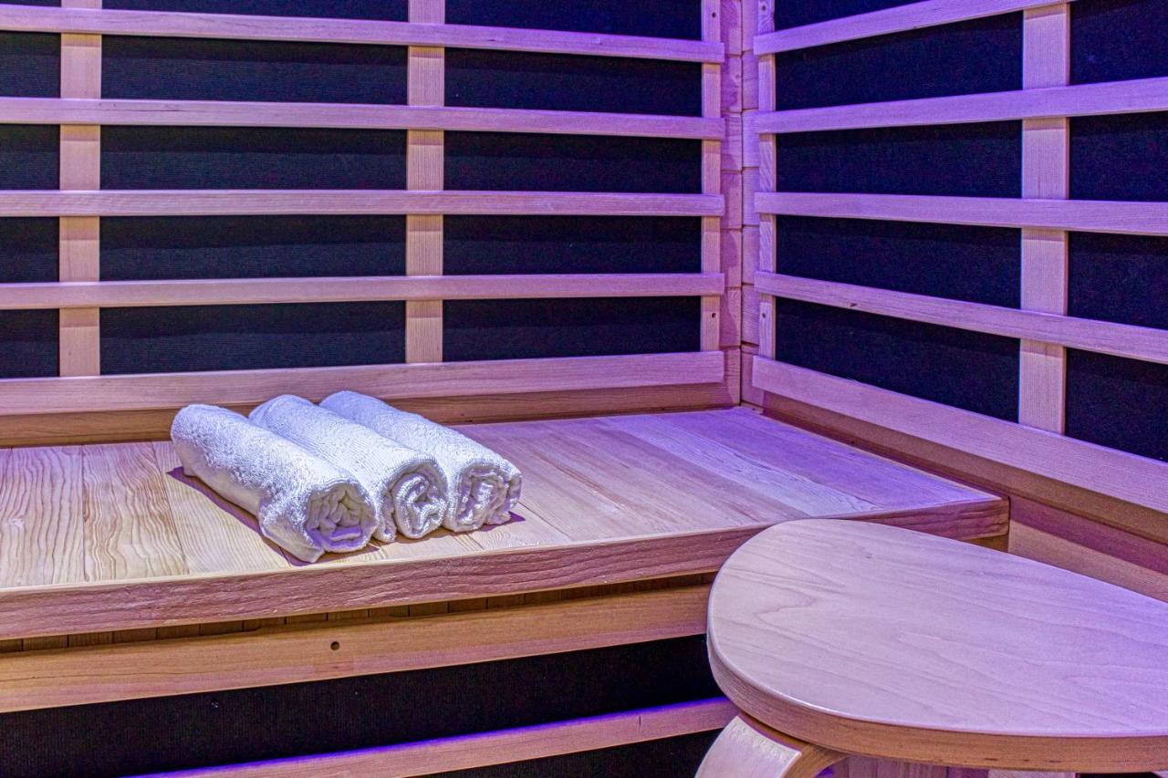 Le Jules Verne - Idealement Situe Avec Sauna Calais