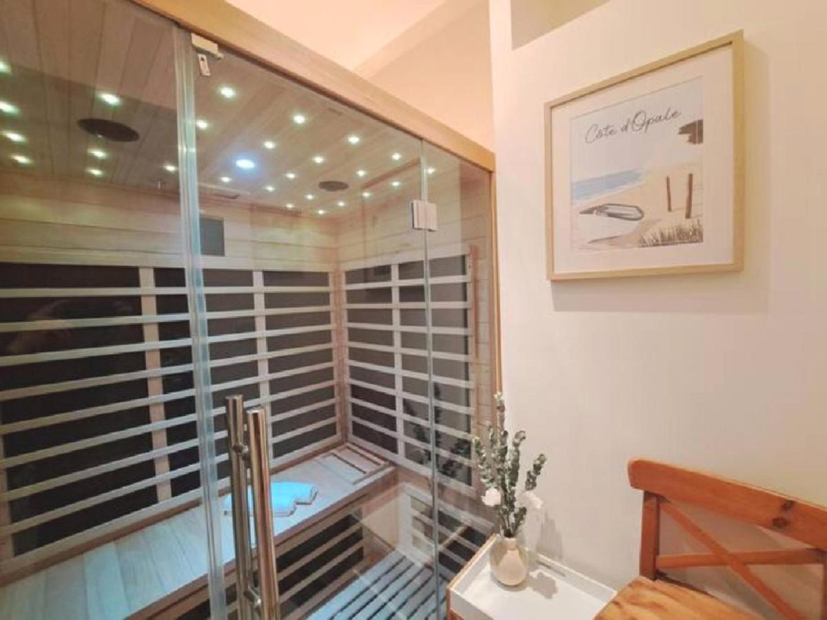 Le Jules Verne - Idealement Situe Avec Sauna Calais